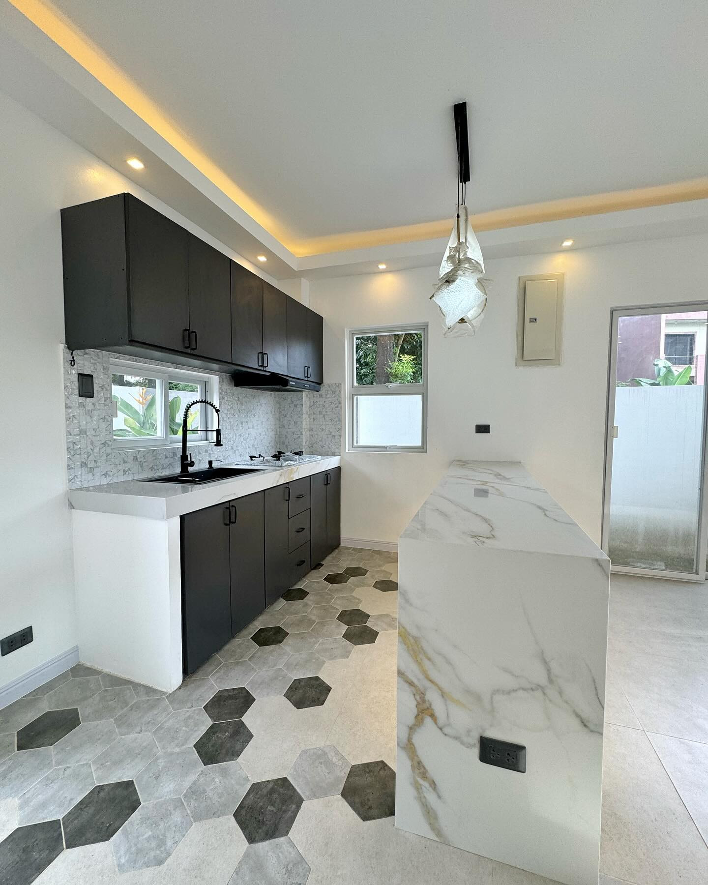 Brand New Modern House in Bagong Silangan Quezon City photo 4