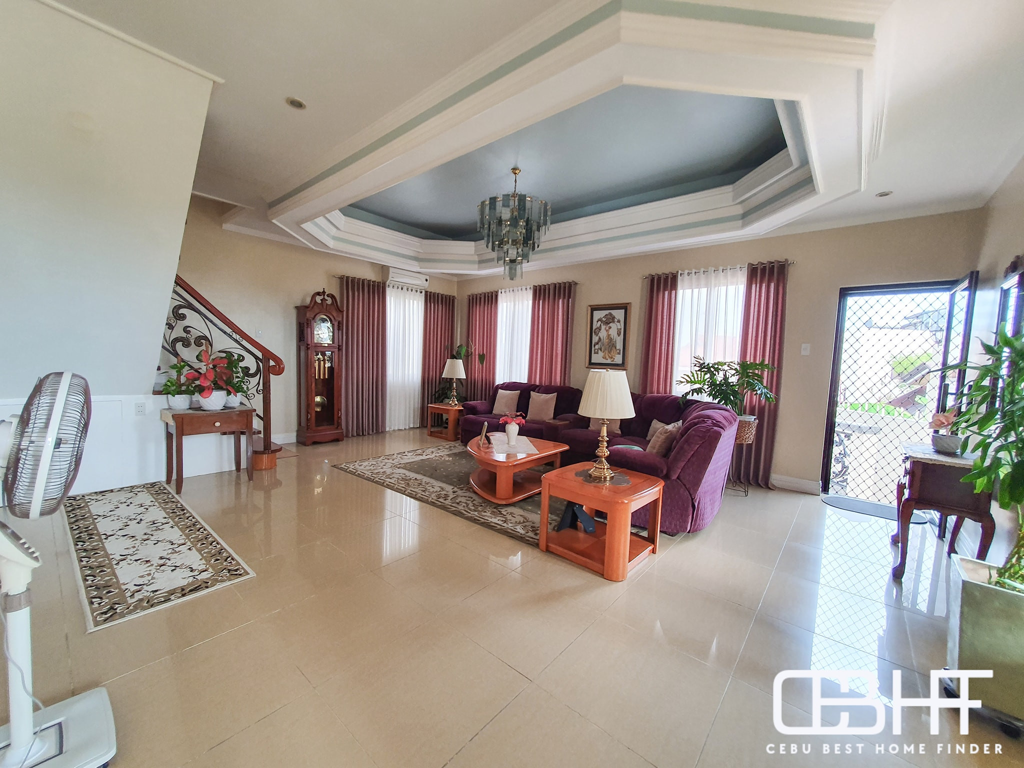 Fully Furnished  Contemporary House & Lot for Sale in Cebu Royale Estate photo 5