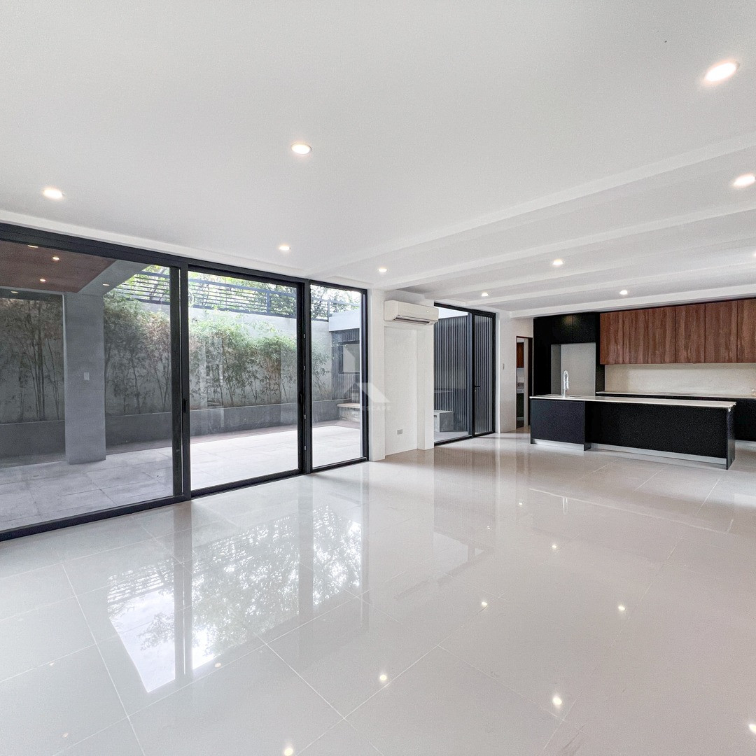 Bespoke Brand New House For Sale in Old Balara photo 5