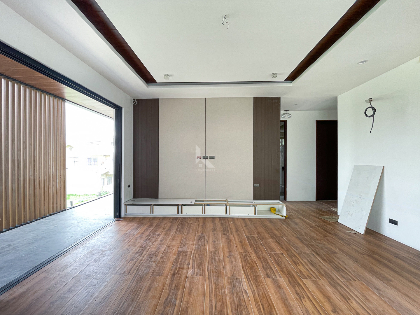 Gorgeous Modern Industrial House and Lot For Sale photo 5